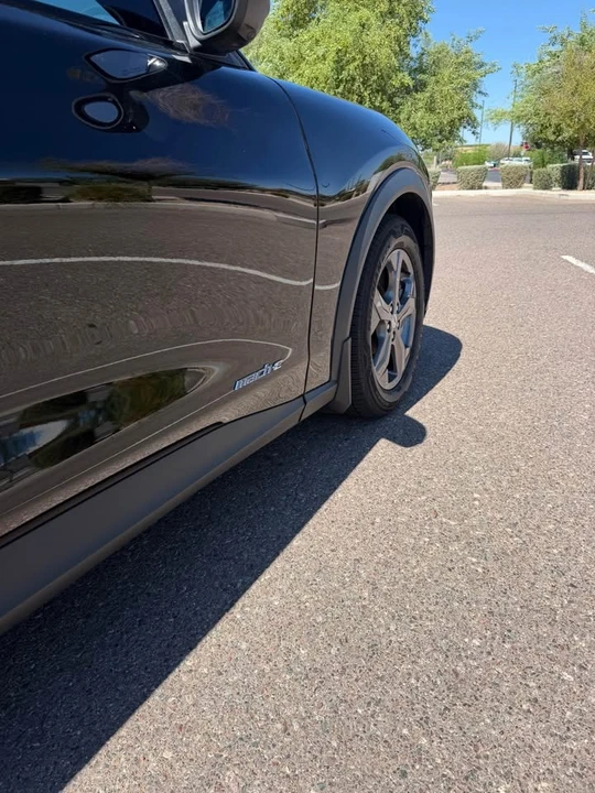 2022 Ford Mustang Mach-E - Image 19 of 20