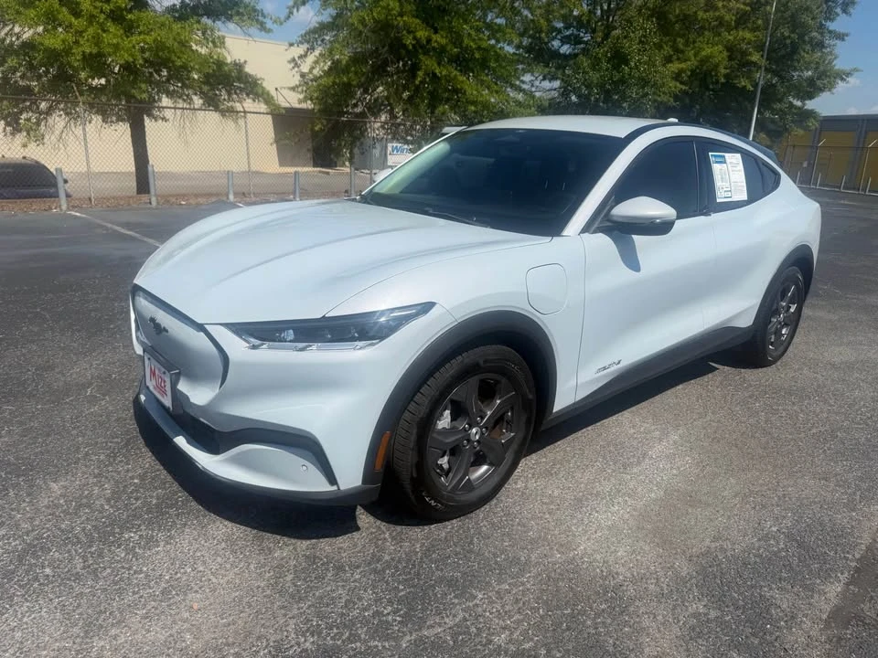 2022 Ford Mustang Mach-E - Image 2 of 11