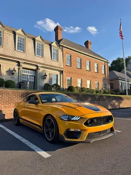 2022 Ford Mustang Mach 1
