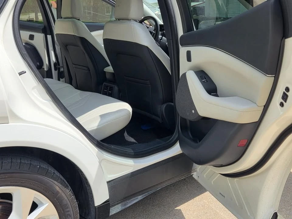 2022 Ford Mustang Mach-E - Image 17 of 20
