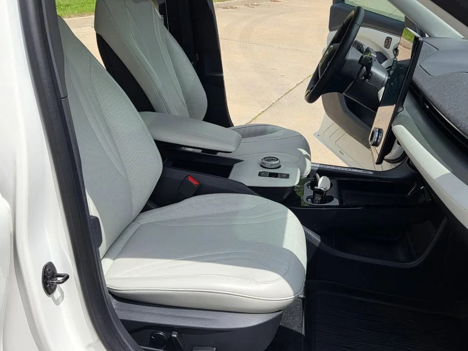 2022 Ford Mustang Mach-E - Image 18 of 20