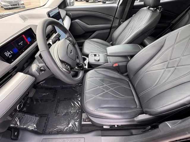 2022 Ford Mustang Mach-E - Image 16 of 30