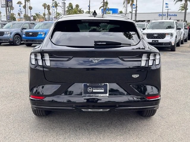 2022 Ford Mustang Mach-E - Image 11 of 30