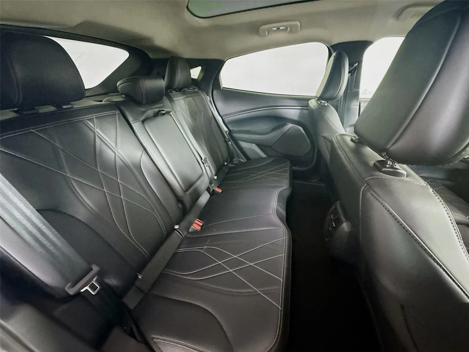 2022 Ford Mustang Mach-E - Image 21 of 31