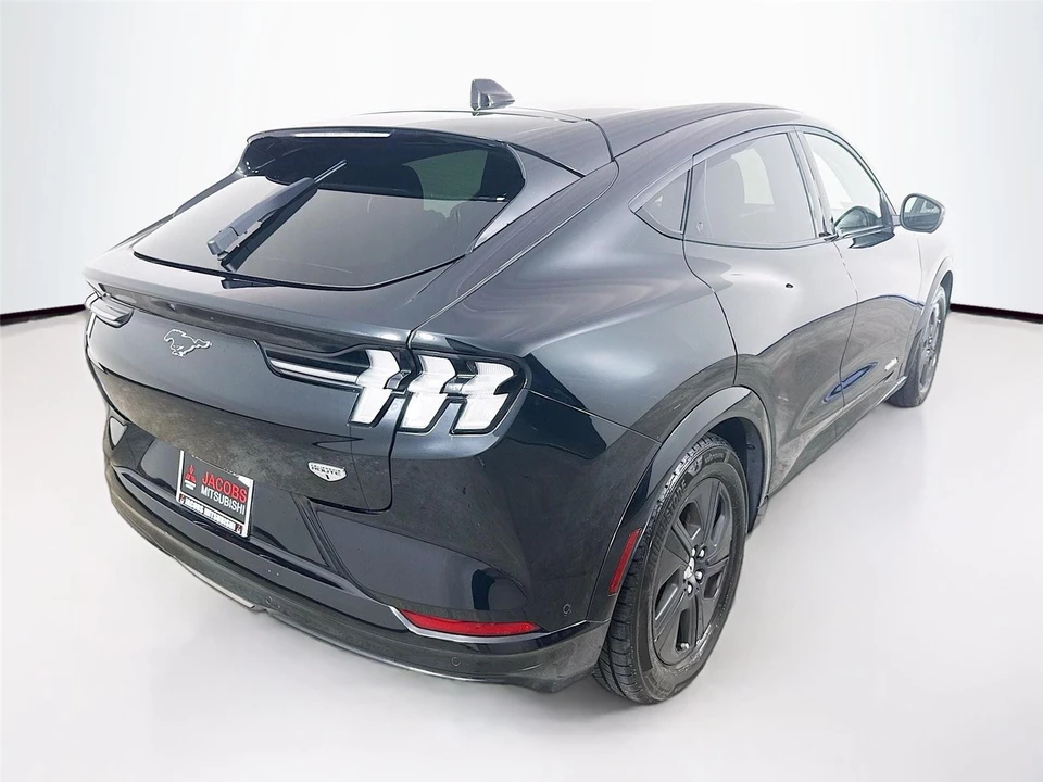 2022 Ford Mustang Mach-E - Image 17 of 19