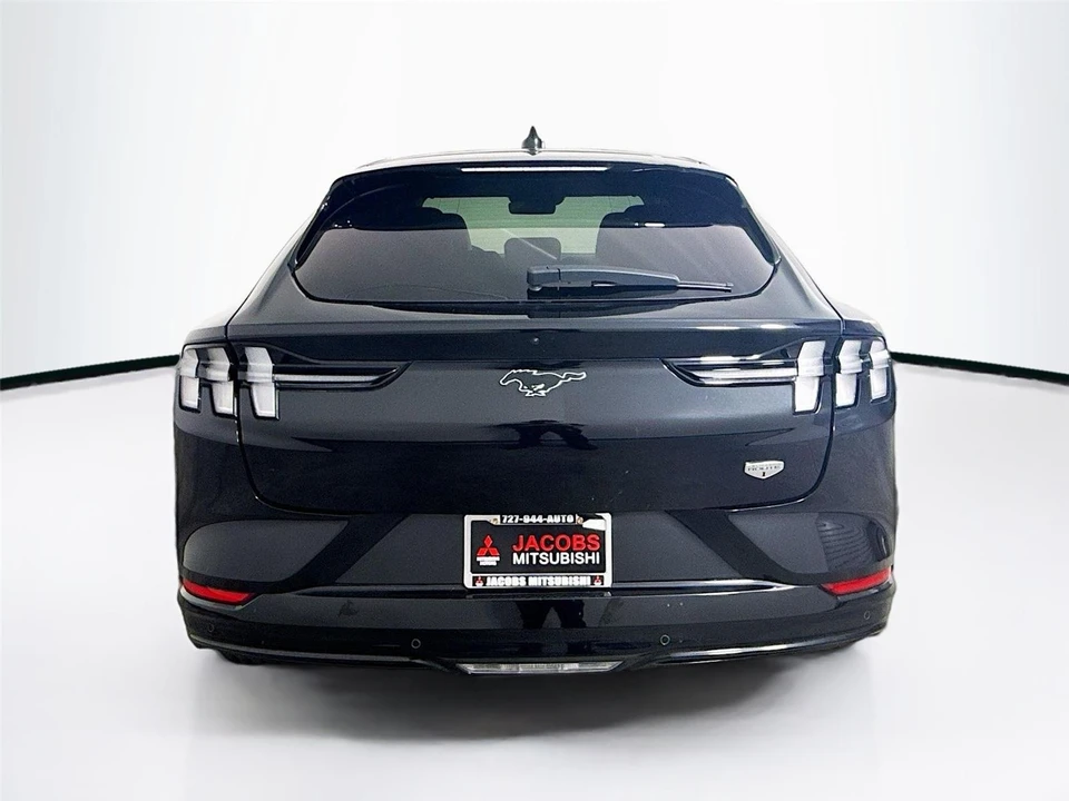 2022 Ford Mustang Mach-E - Image 25 of 31
