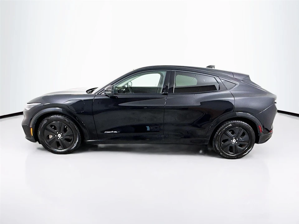 2022 Ford Mustang Mach-E - Image 11 of 19