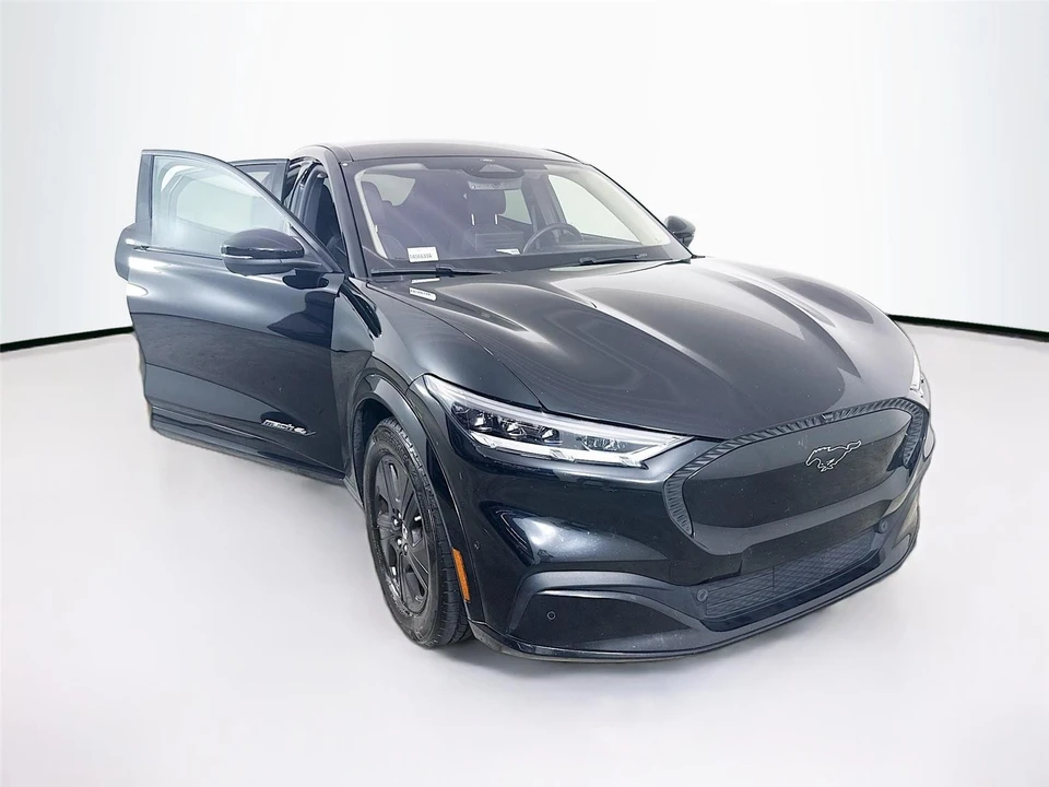 2022 Ford Mustang Mach-E - Image 18 of 19