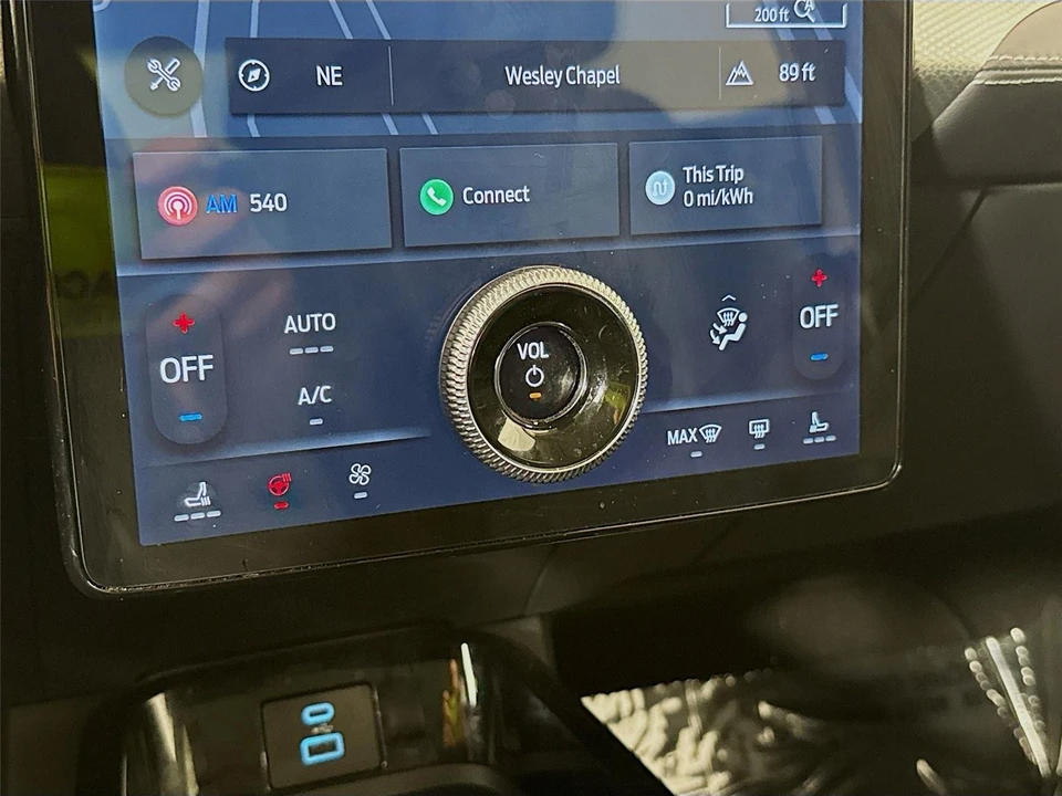 2022 Ford Mustang Mach-E - Image 14 of 31