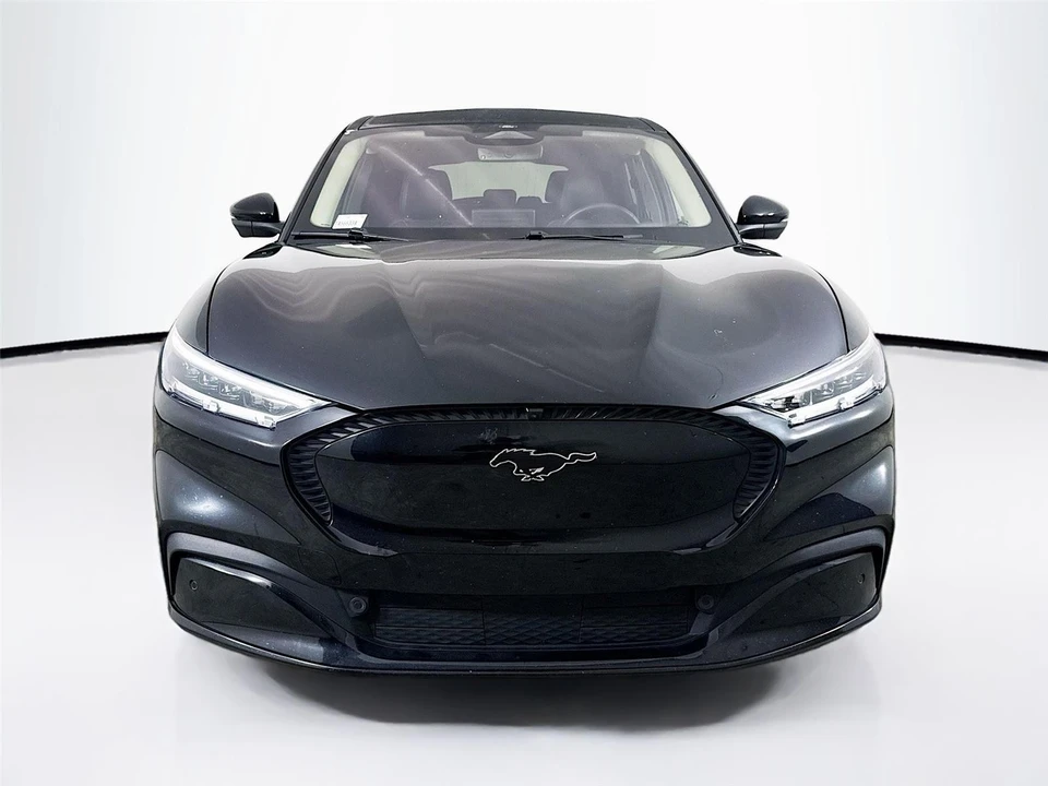 2022 Ford Mustang Mach-E - Image 24 of 31