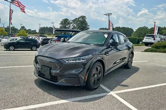 2022 Ford Mustang Mach-E California Route 1
