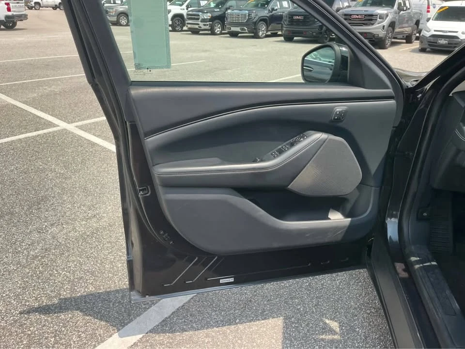 2022 Ford Mustang Mach-E - Image 10 of 20