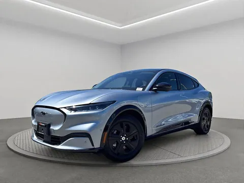 2022 Ford Mustang Mach-E California Route 1