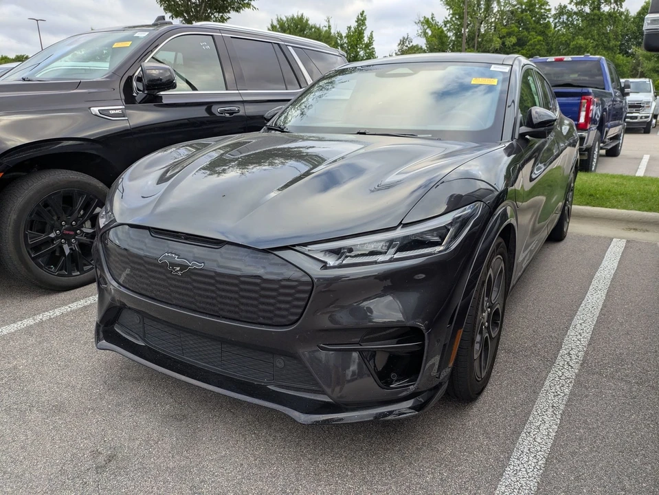 2022 Ford Mustang Mach-E - Image 3 of 4