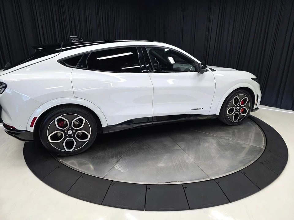 2022 Ford Mustang Mach-E - Image 12 of 21