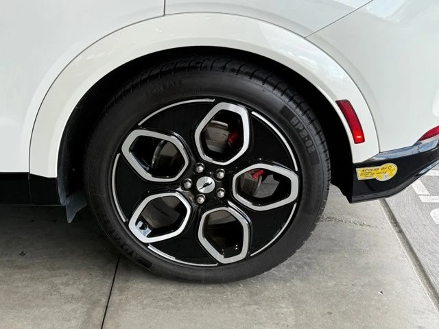2022 Ford Mustang Mach-E - Image 15 of 21