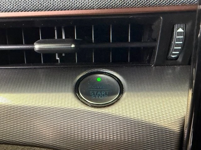 2022 Ford Mustang Mach-E - Image 29 of 31