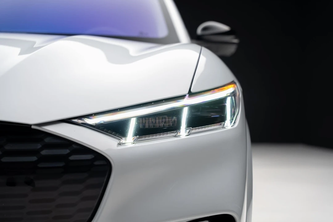 2022 Ford Mustang Mach-E - Image 9 of 12