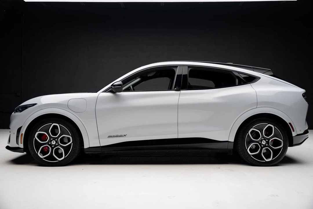 2022 Ford Mustang Mach-E - Image 16 of 21