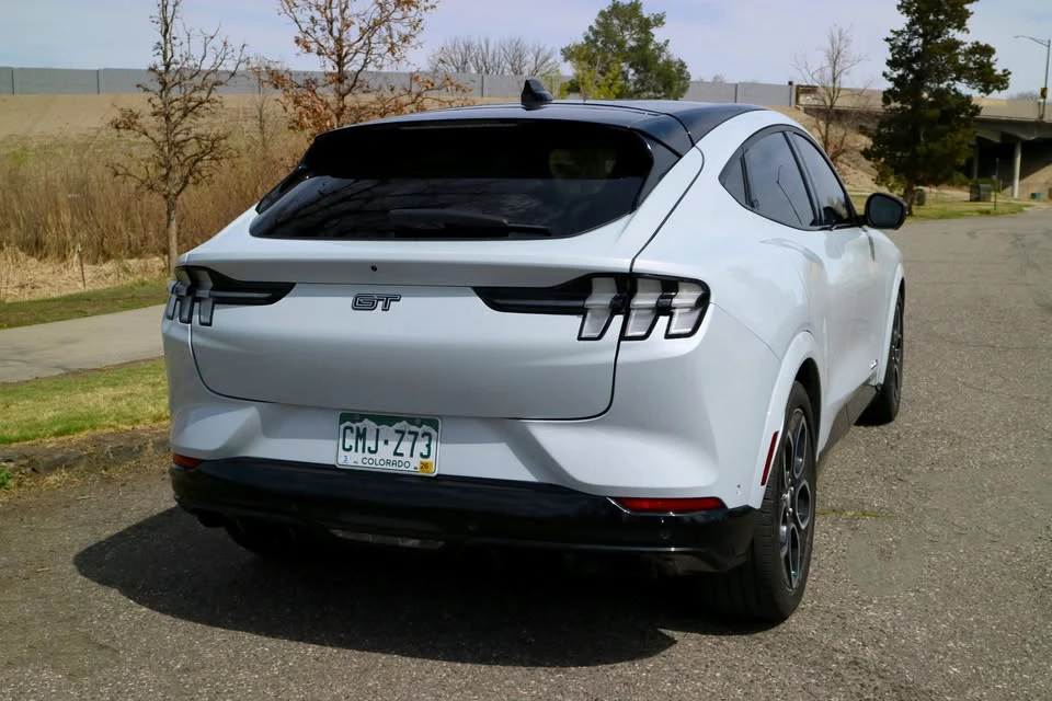 2022 Ford Mustang Mach-E - Image 5 of 19