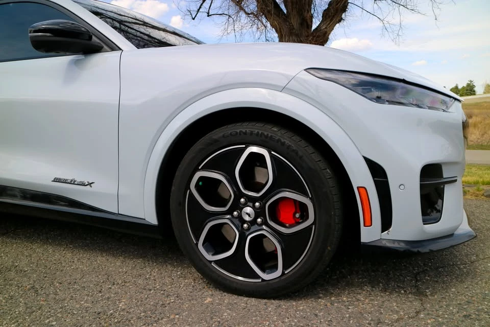 2022 Ford Mustang Mach-E - Image 3 of 19