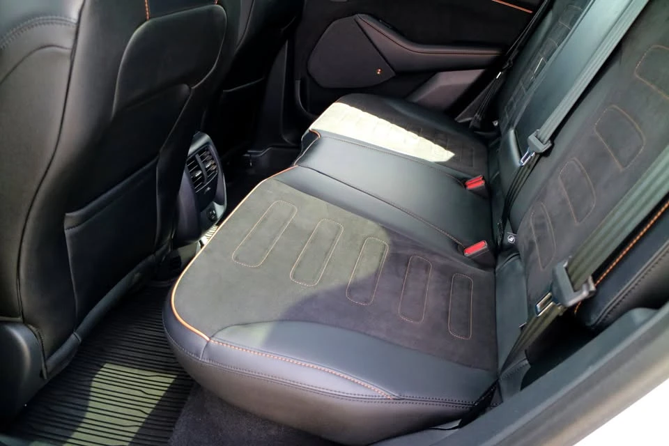 2022 Ford Mustang Mach-E - Image 18 of 19