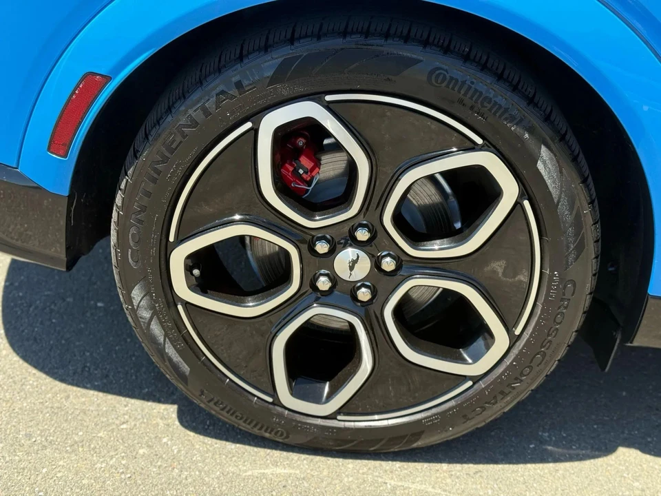 2022 Ford Mustang Mach-E - Image 12 of 31