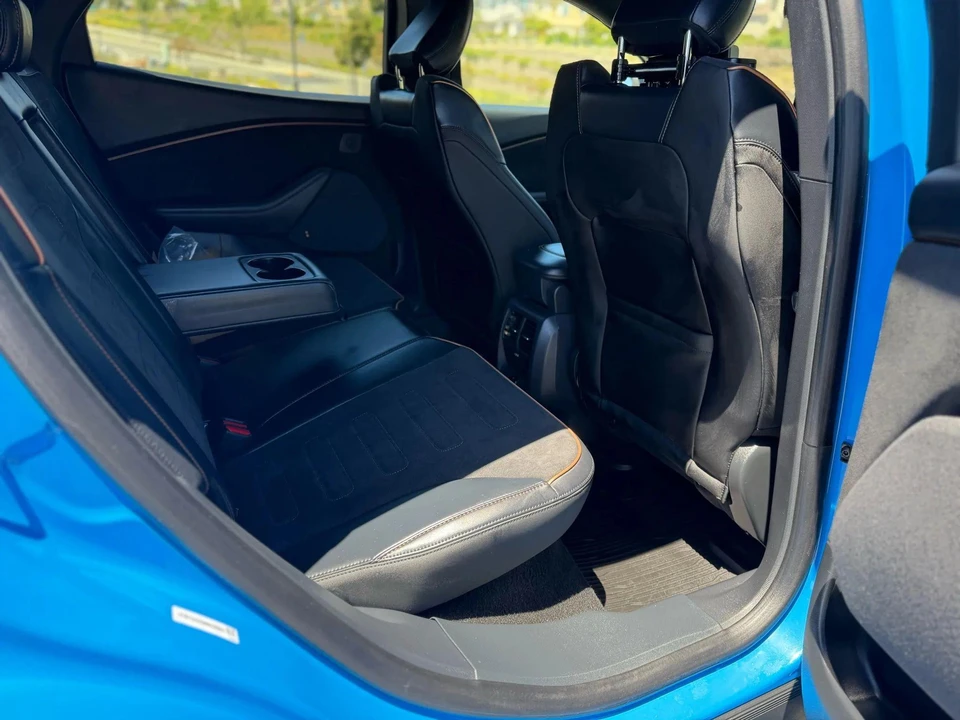 2022 Ford Mustang Mach-E - Image 22 of 31