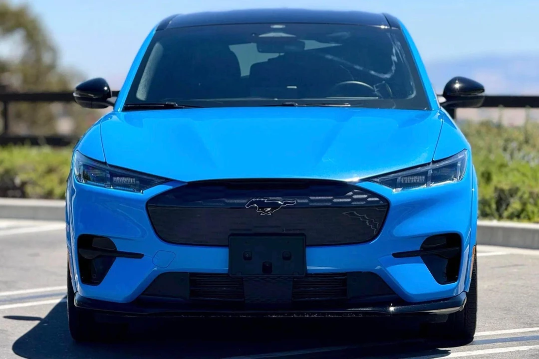 2022 Ford Mustang Mach-E - Image 2 of 31