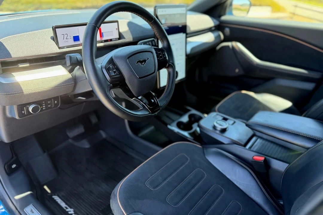 2022 Ford Mustang Mach-E - Image 14 of 31