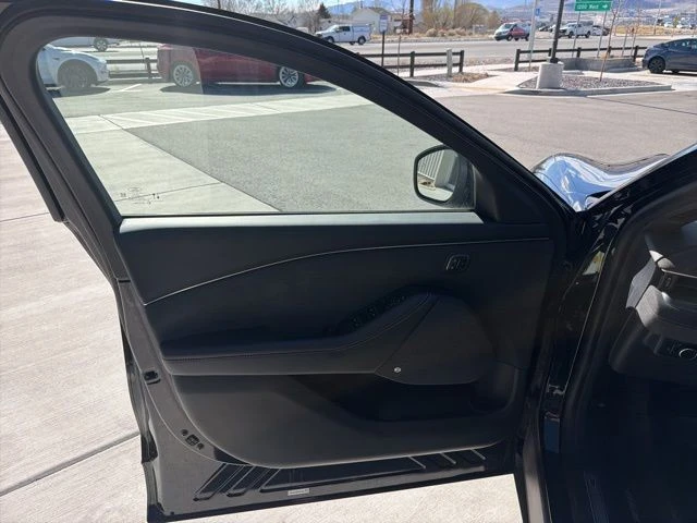 2022 Ford Mustang Mach-E - Image 11 of 21
