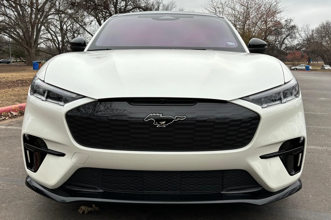 2022 Ford Mustang Mach-E - Image 2 of 31