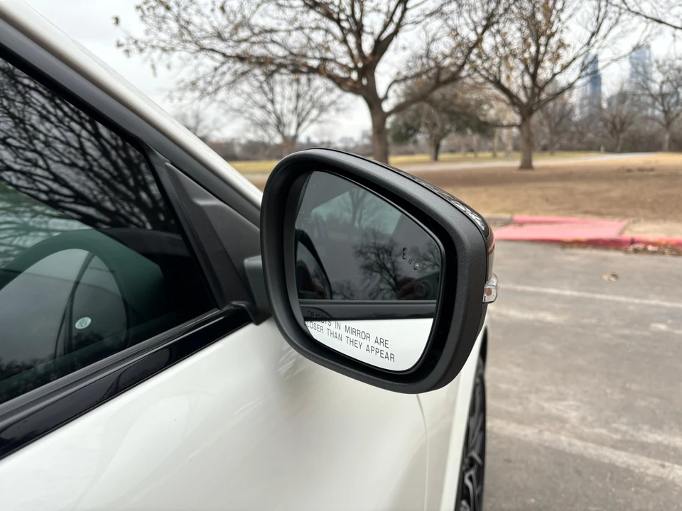 2022 Ford Mustang Mach-E - Image 24 of 31