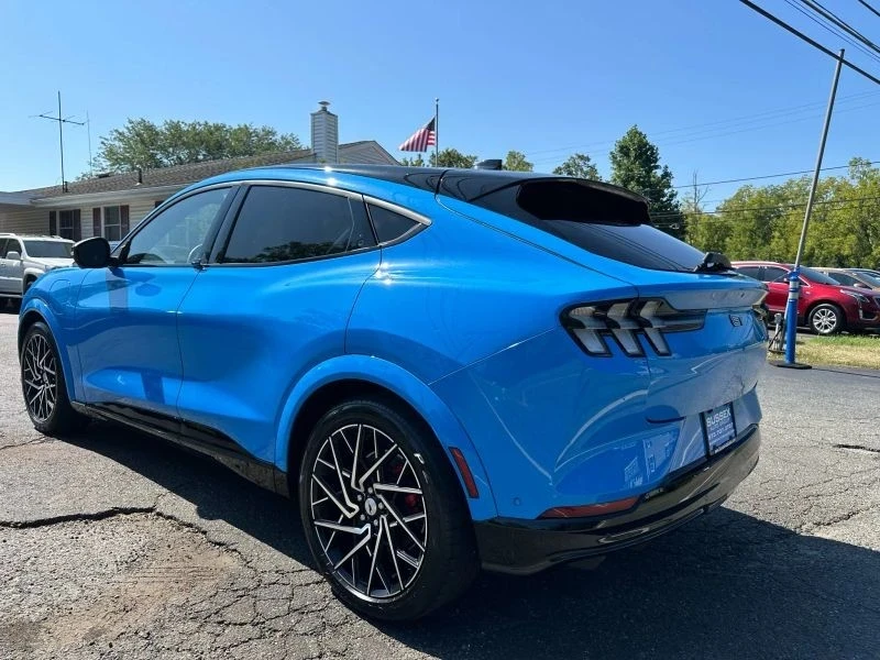 2022 Ford Mustang Mach-E - Image 4 of 12