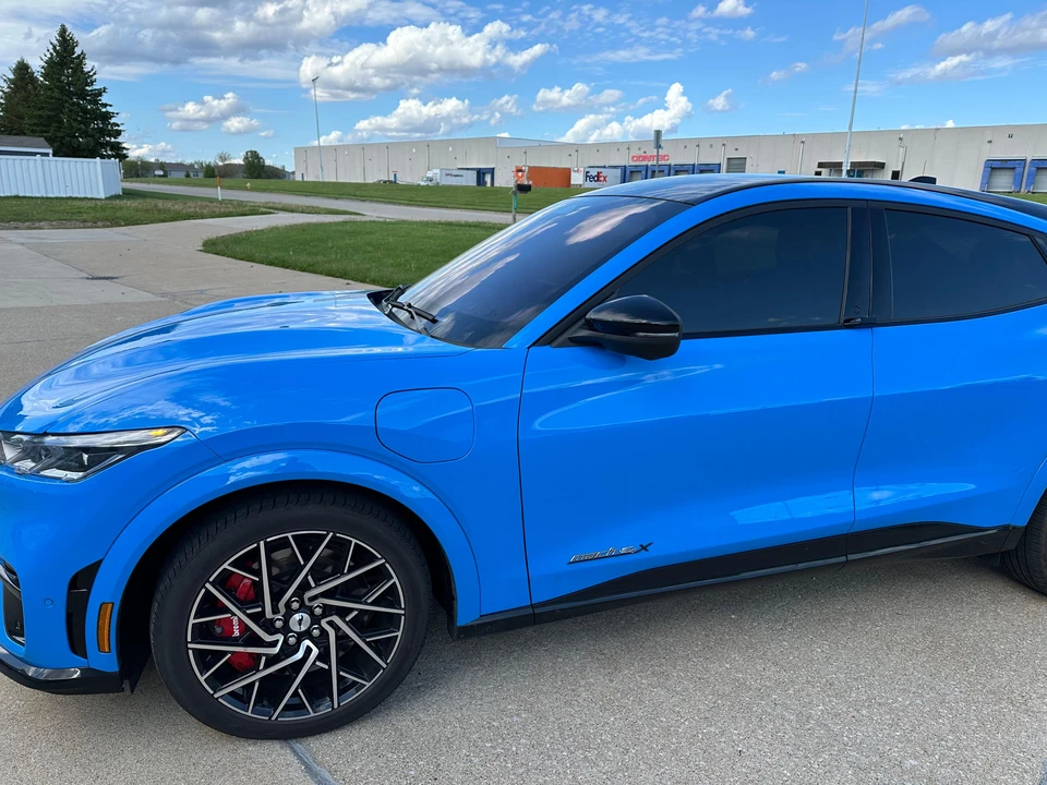 2022 Ford Mustang Mach-E - Image 26 of 31