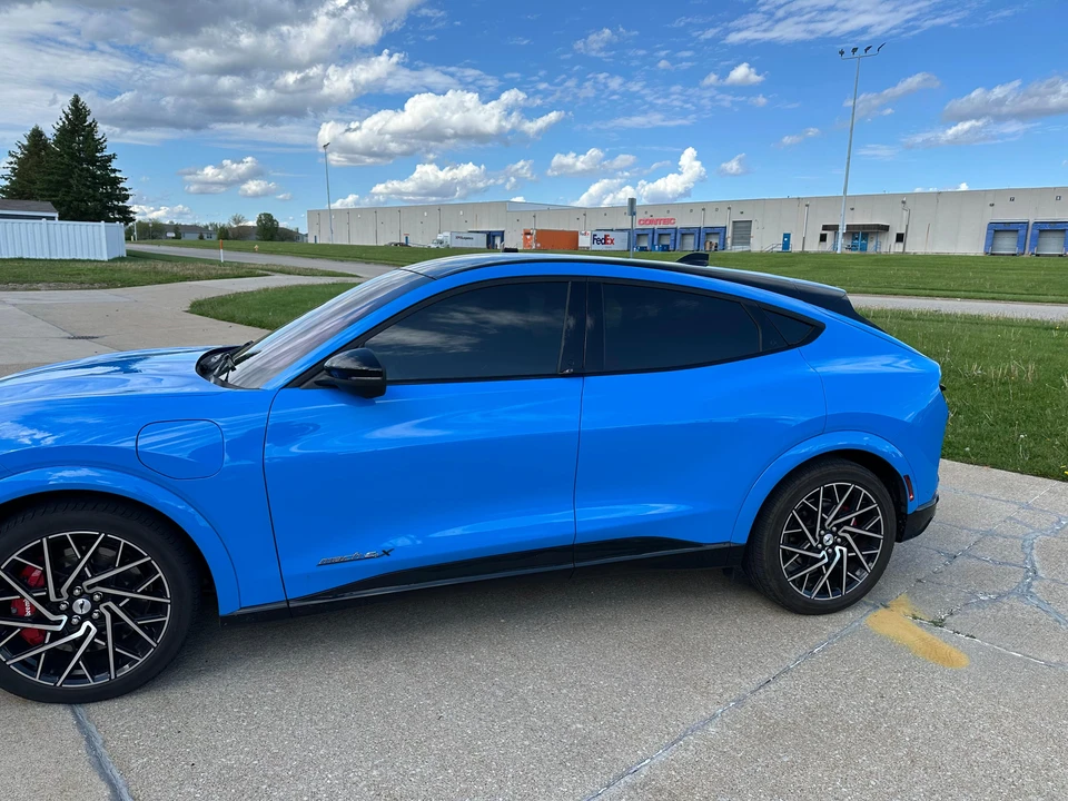 2022 Ford Mustang Mach-E - Image 9 of 31