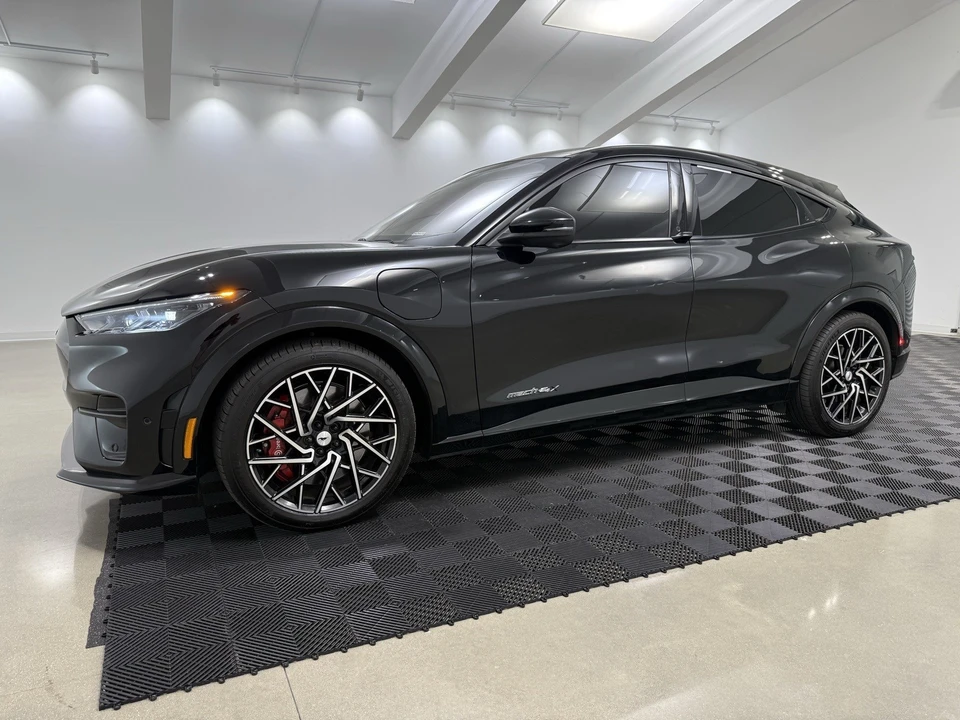 2022 Ford Mustang Mach-E - Image 3 of 12
