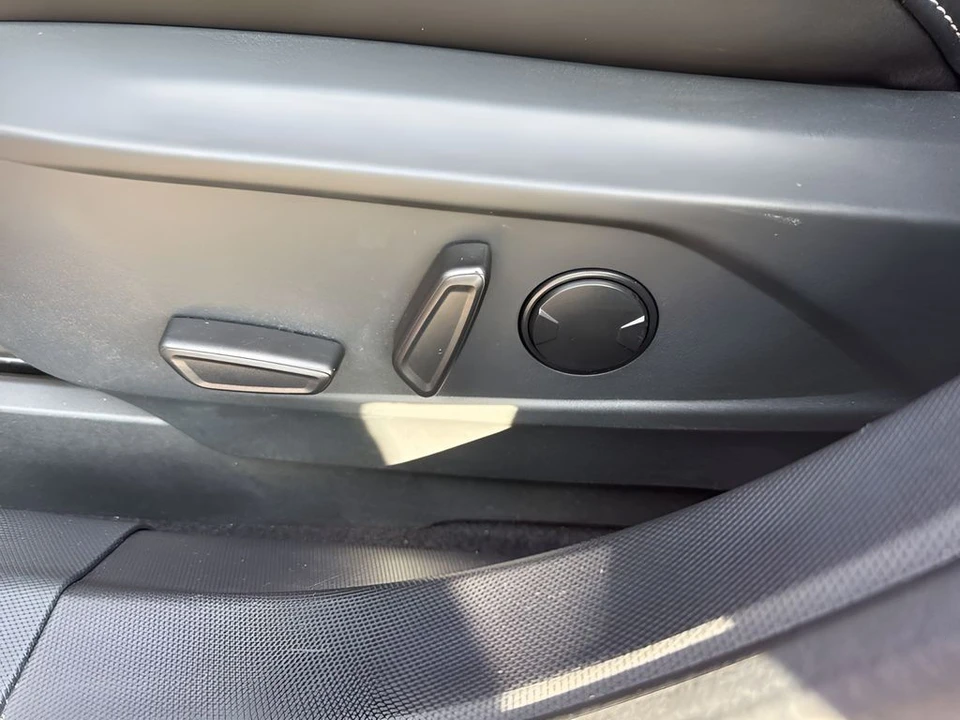 2022 Ford Mustang Mach-E - Image 10 of 21