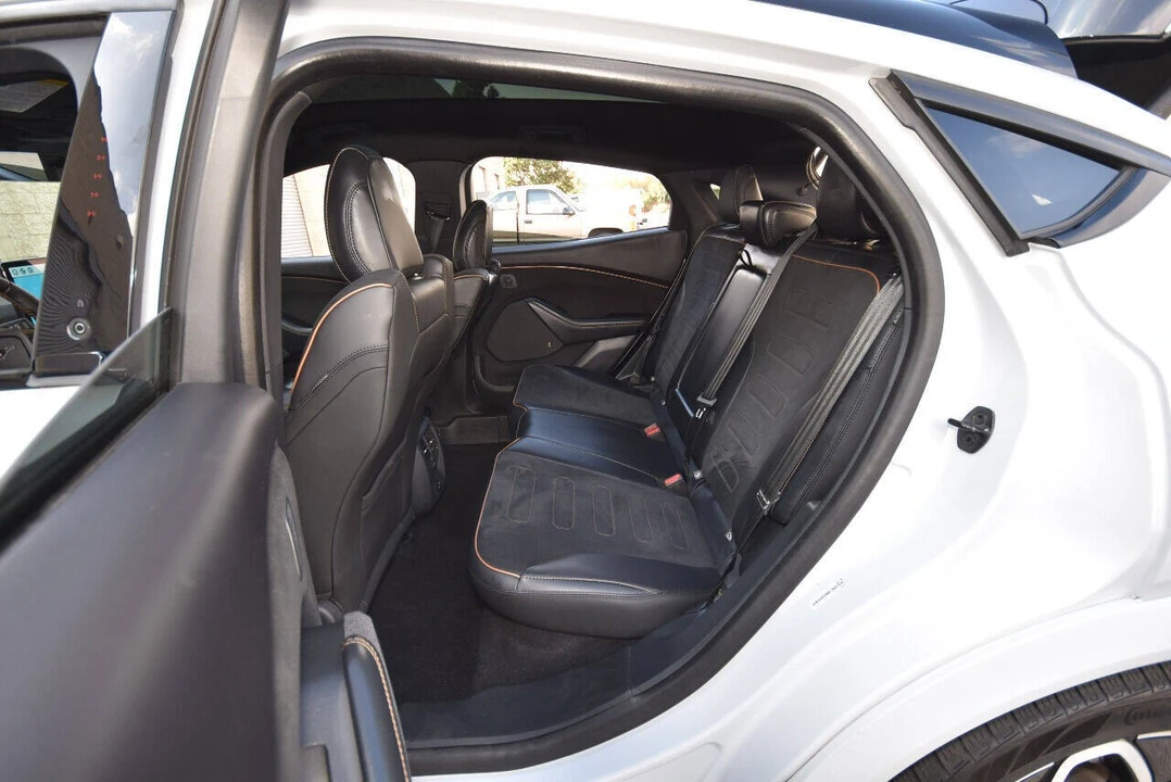 2022 Ford Mustang Mach-E - Image 25 of 31