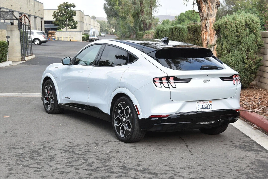 2022 Ford Mustang Mach-E - Image 13 of 21