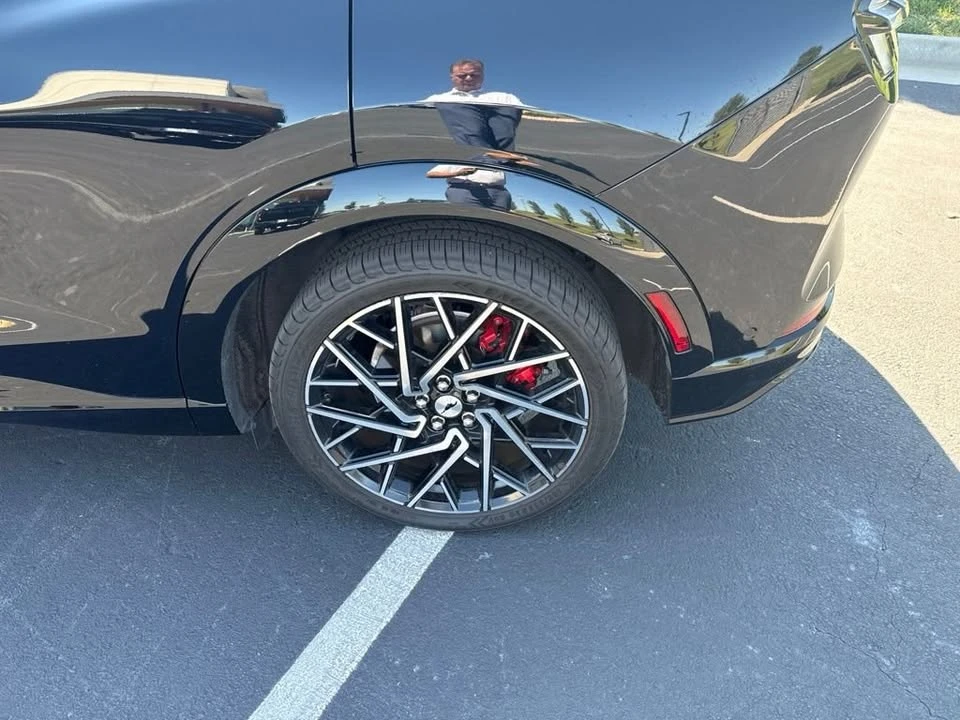 2022 Ford Mustang Mach-E - Image 9 of 17