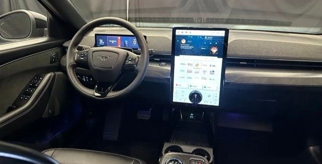 2022 Ford Mustang Mach-E - Image 19 of 20