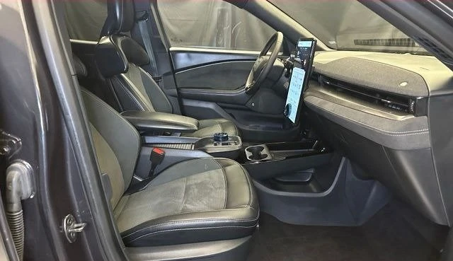 2022 Ford Mustang Mach-E - Image 14 of 20