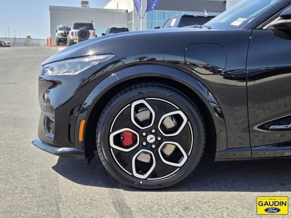 2022 Ford Mustang Mach-E - Image 10 of 10