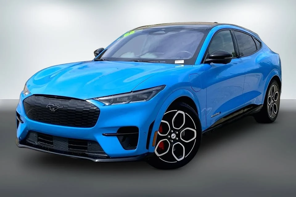 2022 Ford Mustang Mach-E - Image 2 of 11