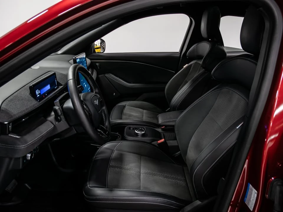2022 Ford Mustang Mach-E - Image 9 of 17