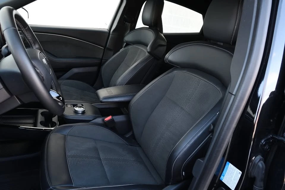 2022 Ford Mustang Mach-E - Image 17 of 20