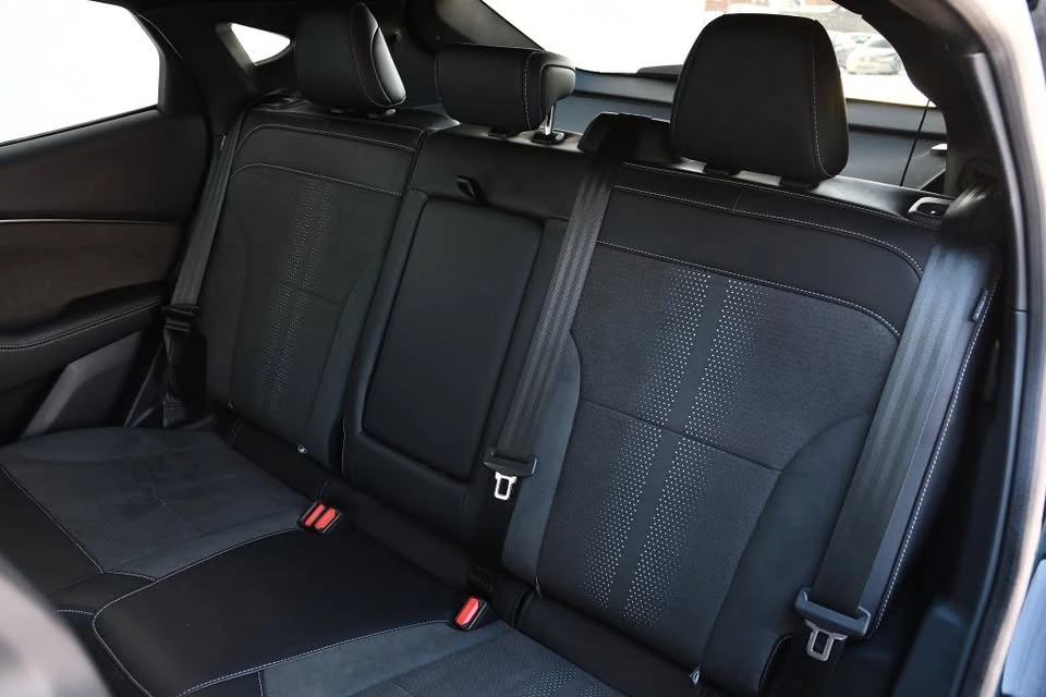 2022 Ford Mustang Mach-E - Image 18 of 20