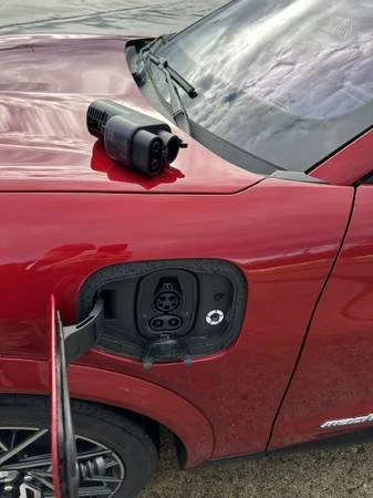 2022 Ford Mustang Mach-E - Image 15 of 18