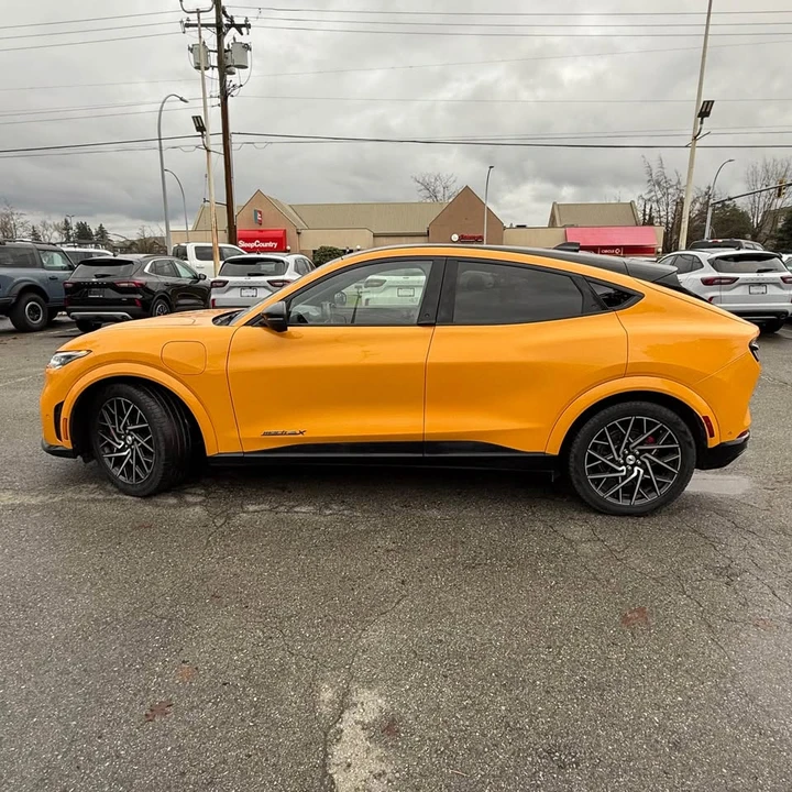 2022 Ford Mustang Mach-E - Image 4 of 14